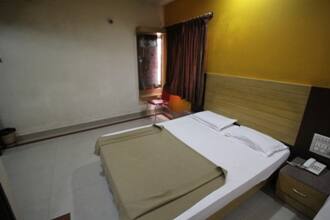 U.G.ROYAL, Bangalore 4